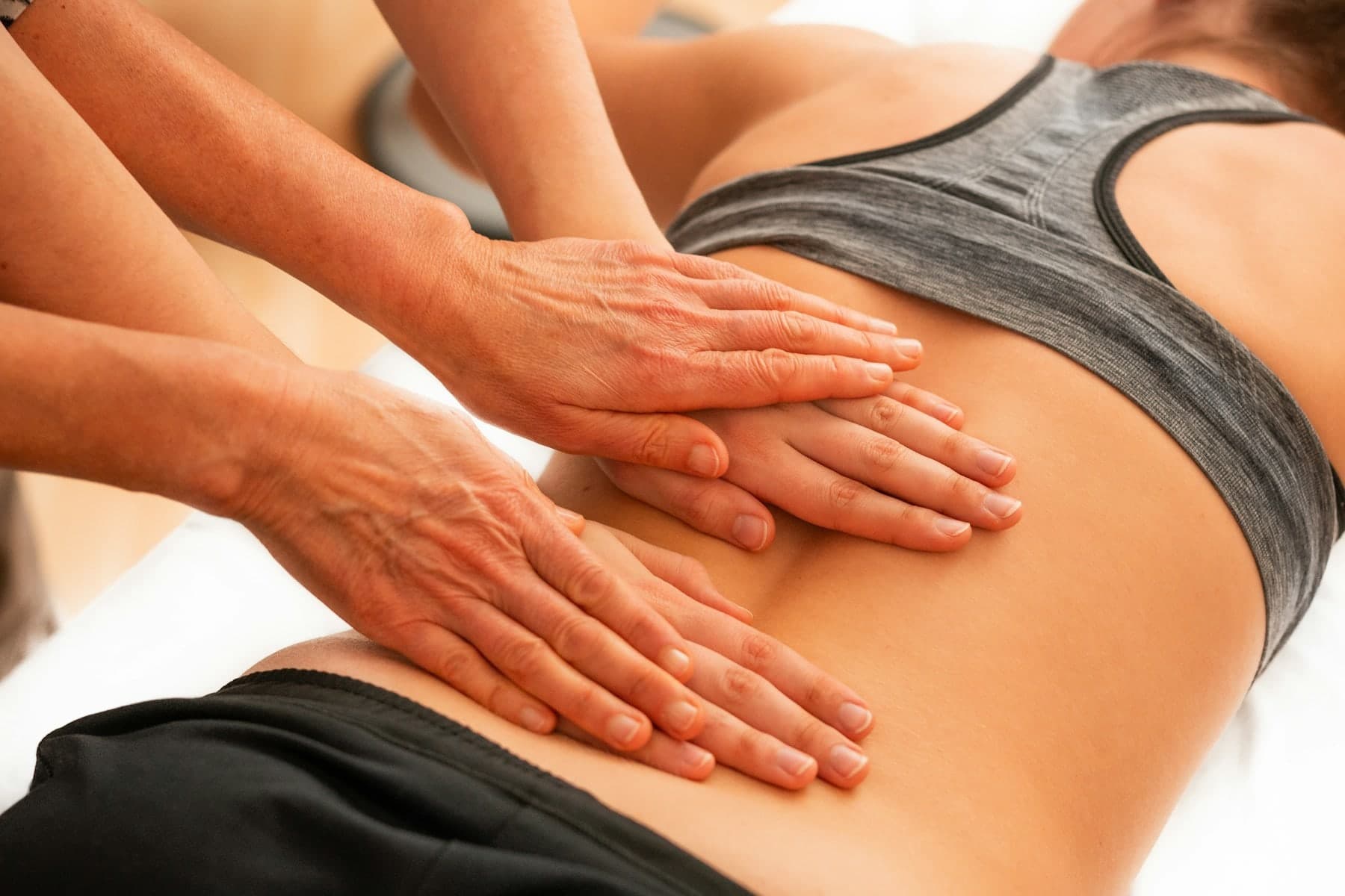 Chiropractic back adjustment